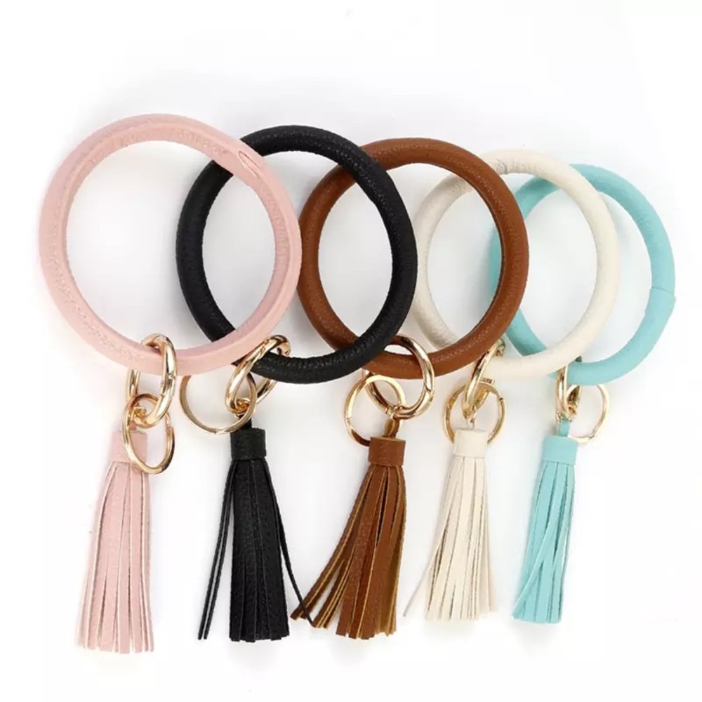 BLACK CIRCLE KEYCHAIN WRISTLET - Picture 12 of 14